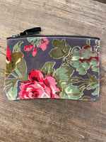 Mini velvet make-up bags